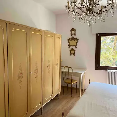 Venice Barocco Bedroom