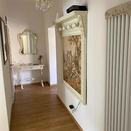 Venice Barocco Bedroom Homestay Lido di Venezia